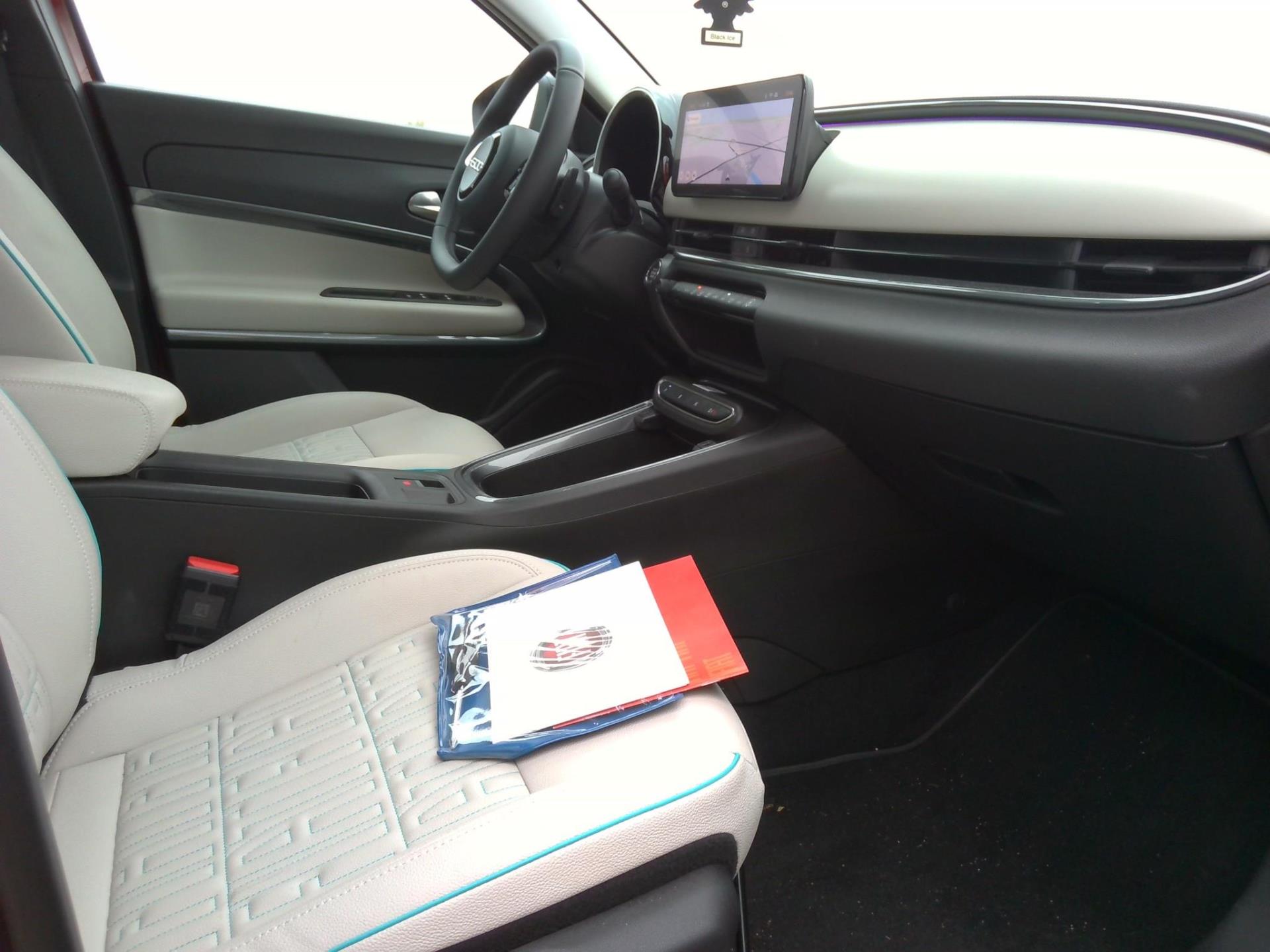 FIAT 600 1.2 Hybrid 100ch DCT6 La Prima 2024