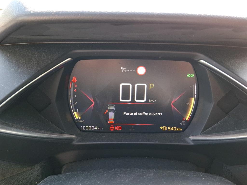 DS DS3 Crossback BlueHDi 130 EAT8 Performance Line+ 2022