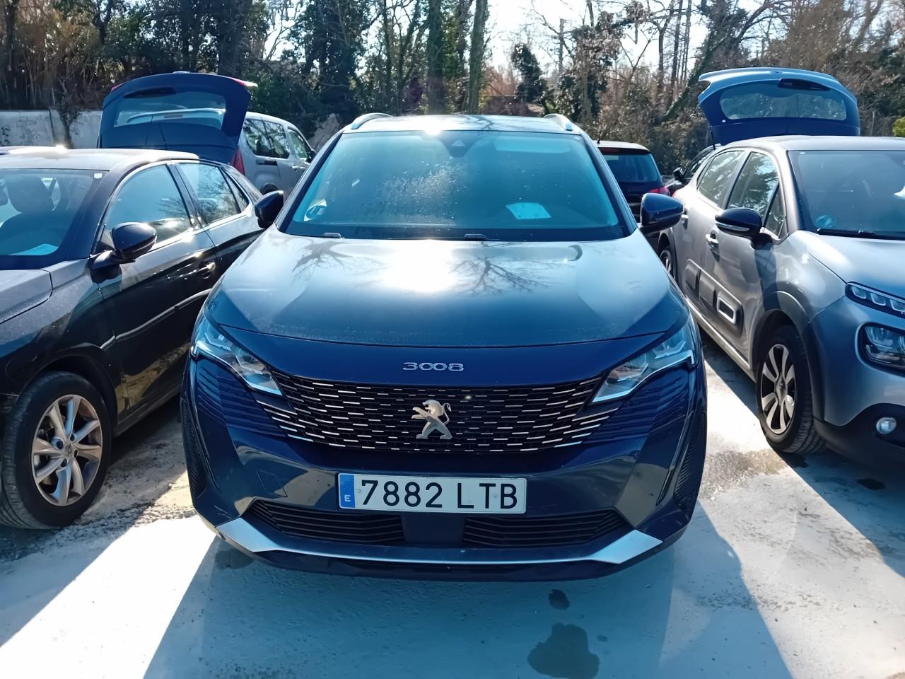 Foto Peugeot 3008 Hybrid 1