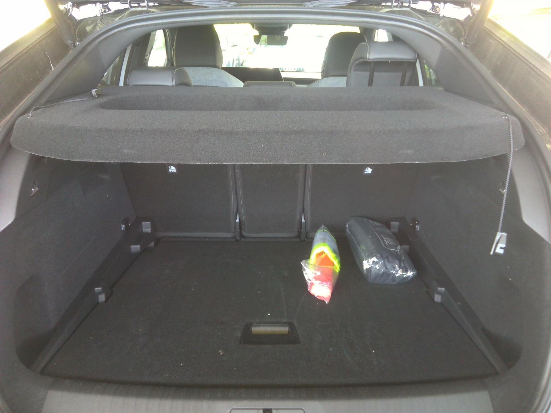 Peugeot 3008 Hybrid 136 e-DCS6 GT 2025