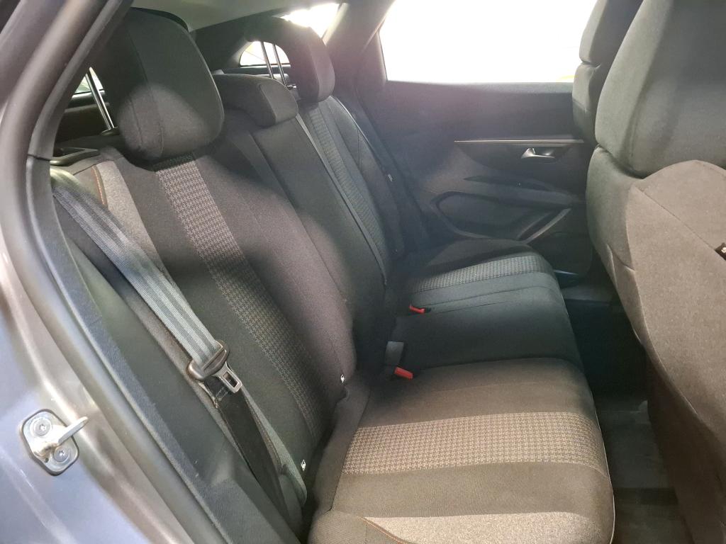Peugeot 3008 Puretech 130ch S&S EAT8 Active Pack 2022
