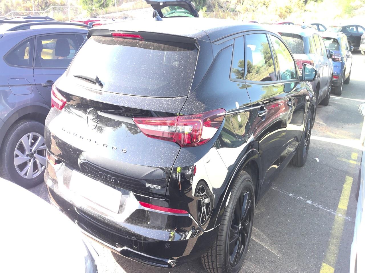 Foto Opel Grandland PHEV 3