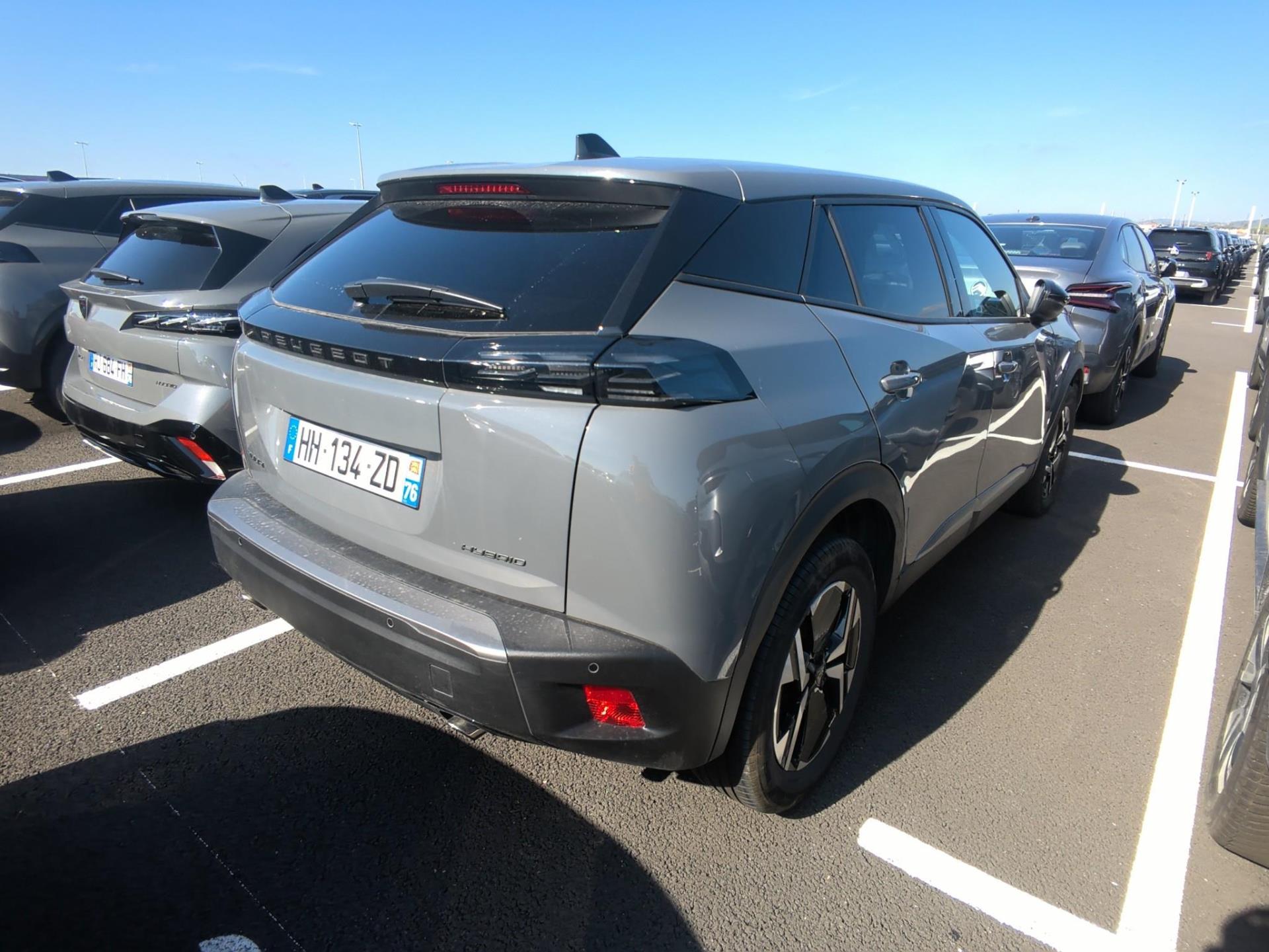 Peugeot 2008 Hybrid 145 ch e-DCS6 Allure 2026