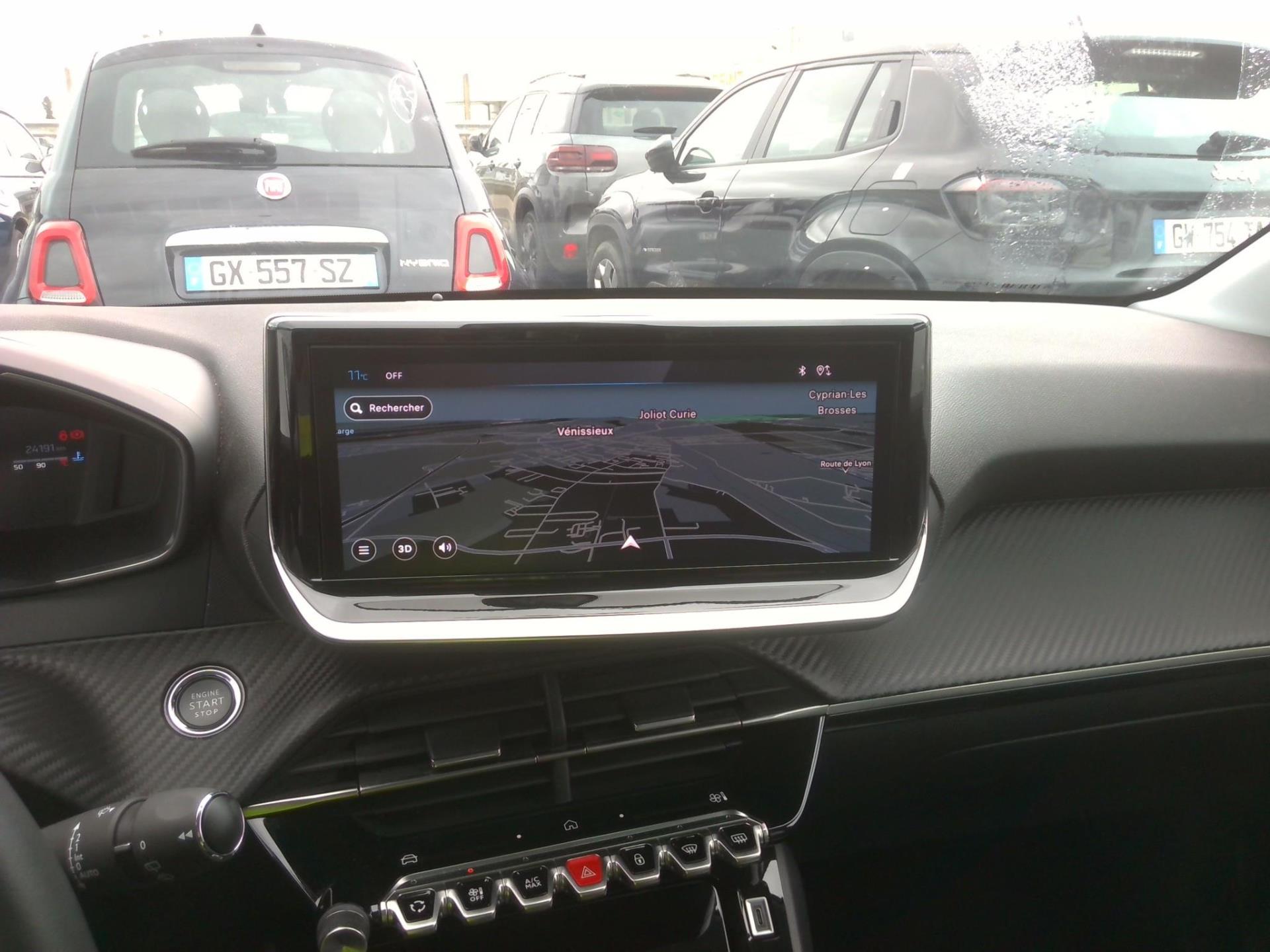 Peugeot 208 PureTech 100 S&S BVM6 Allure 2024