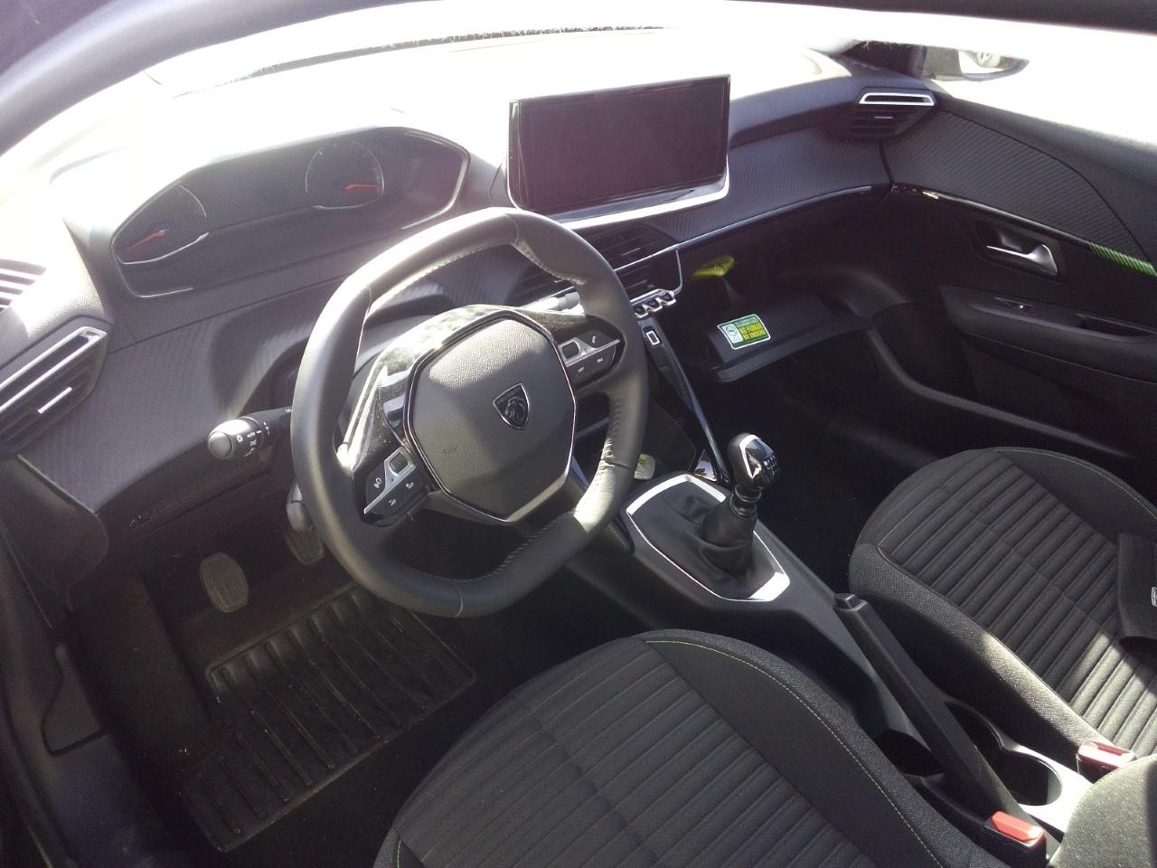 Foto Peugeot 208 3