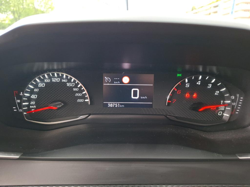 Peugeot 2008 BlueHDi 110 S&S BVM6 Active Pack 2022