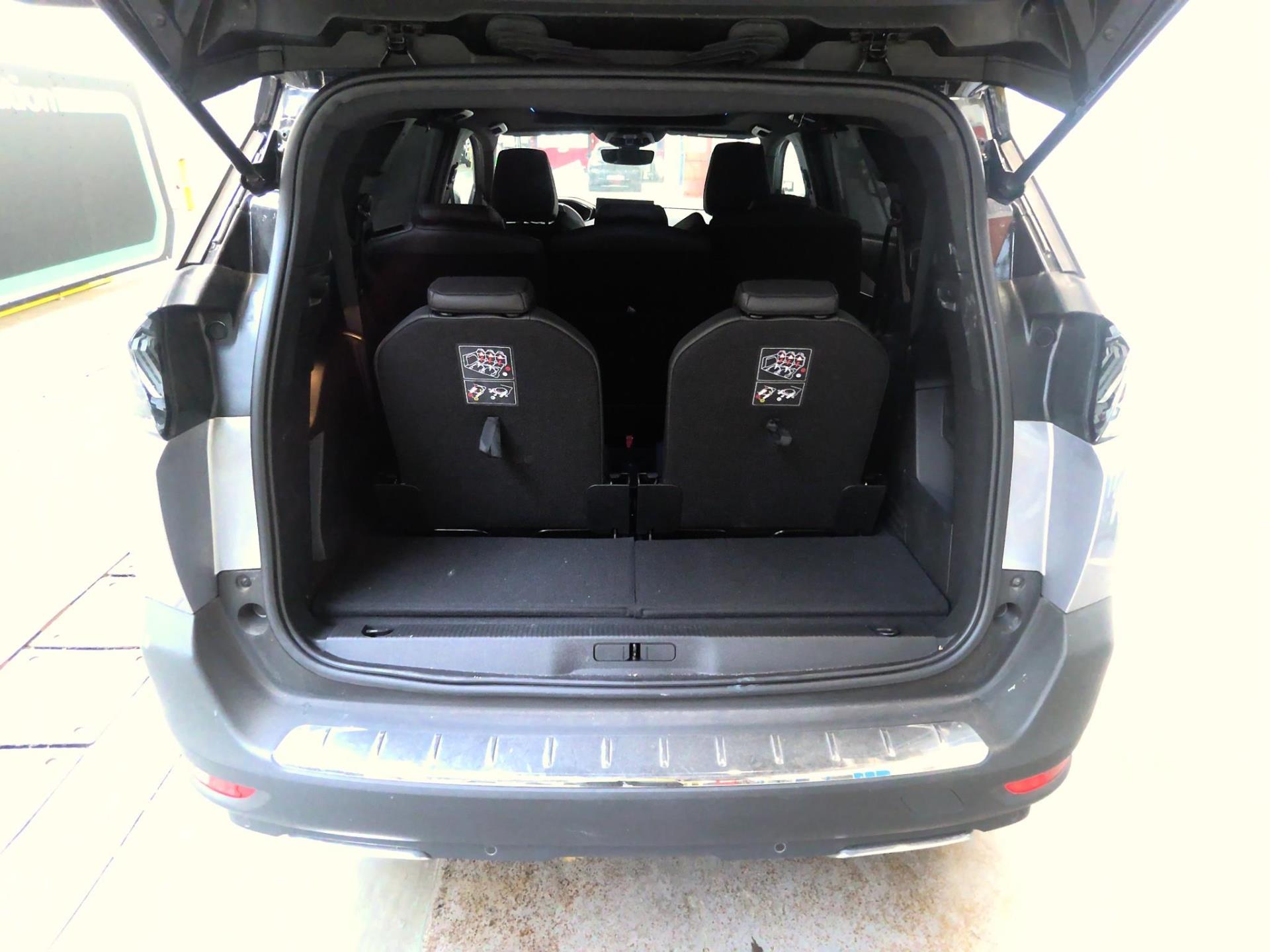 Peugeot 5008 Hybrid 136 e-DCS6 GT 2024