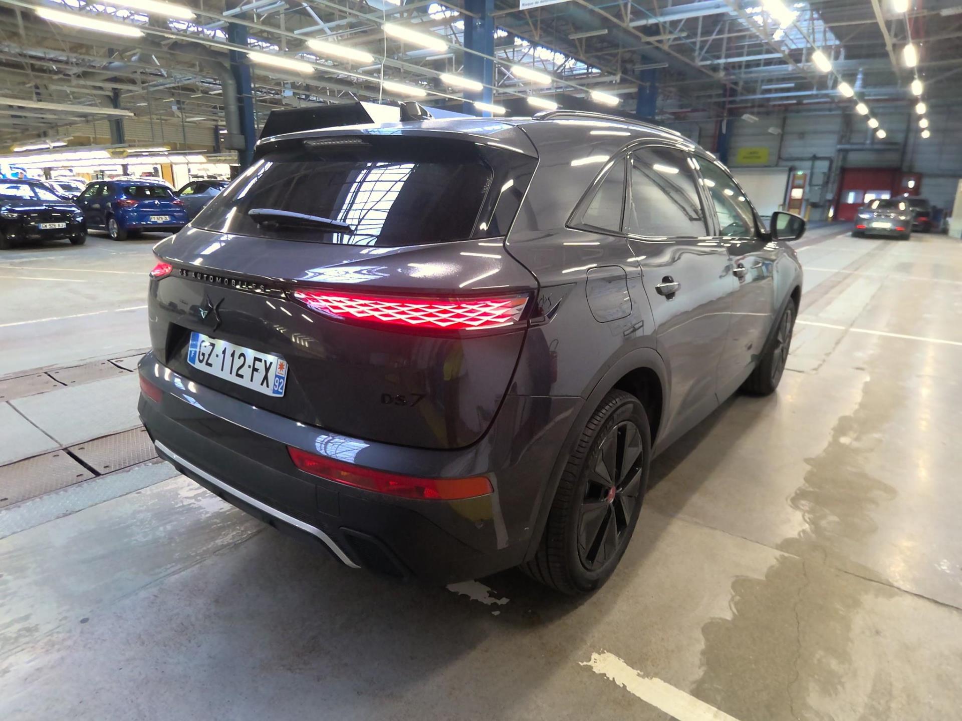 DS DS 7 BlueHDi 130 EAT8 Performance Line + 2024