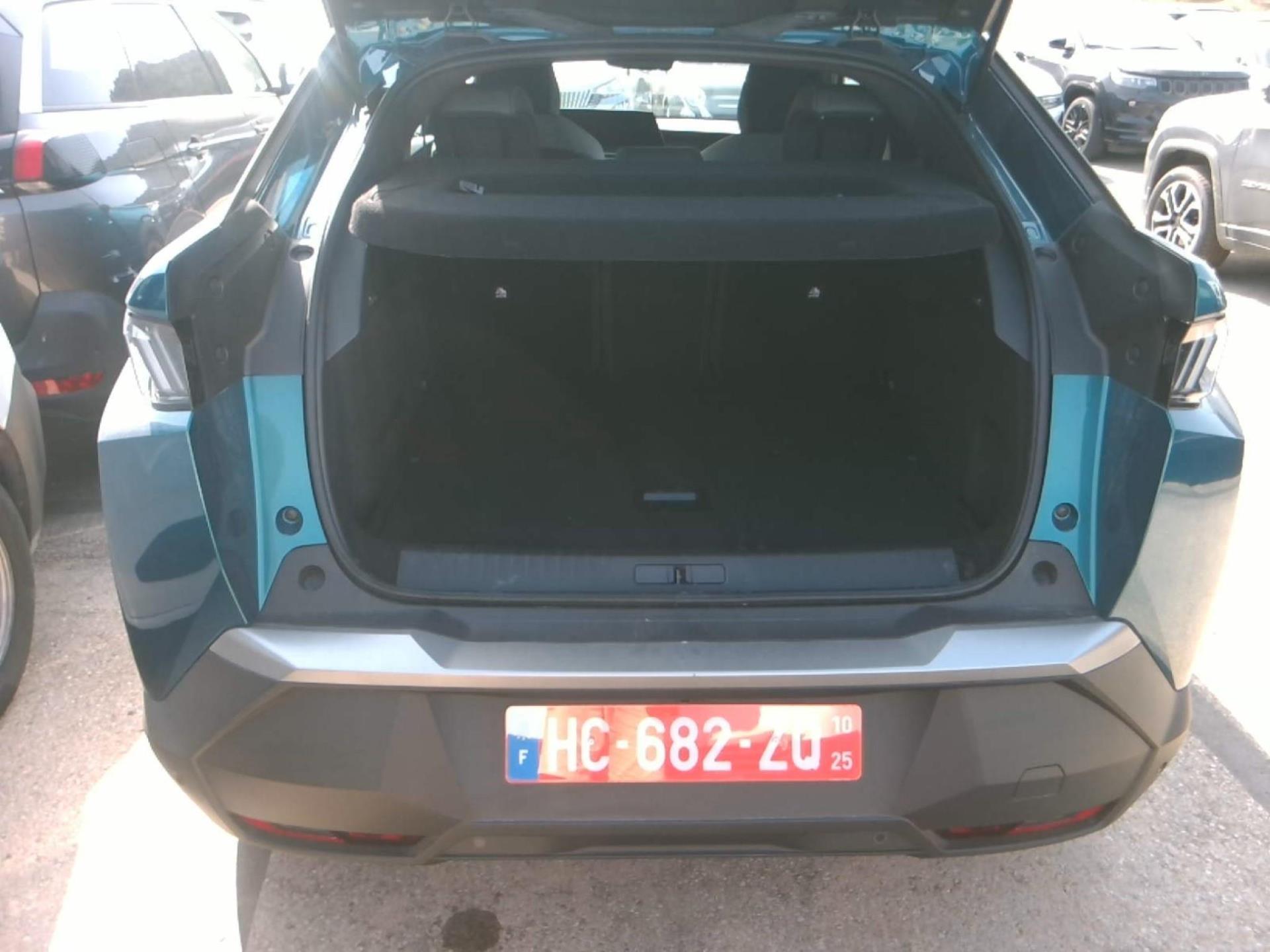Peugeot 3008 Hybrid 145 e-DCS6 Allure 2025
