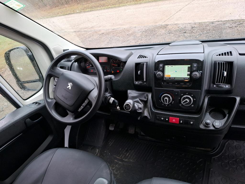 Peugeot BOXER TOLE 335 L2H2 BLUEHDI 140 S&S ASPHALT 2022