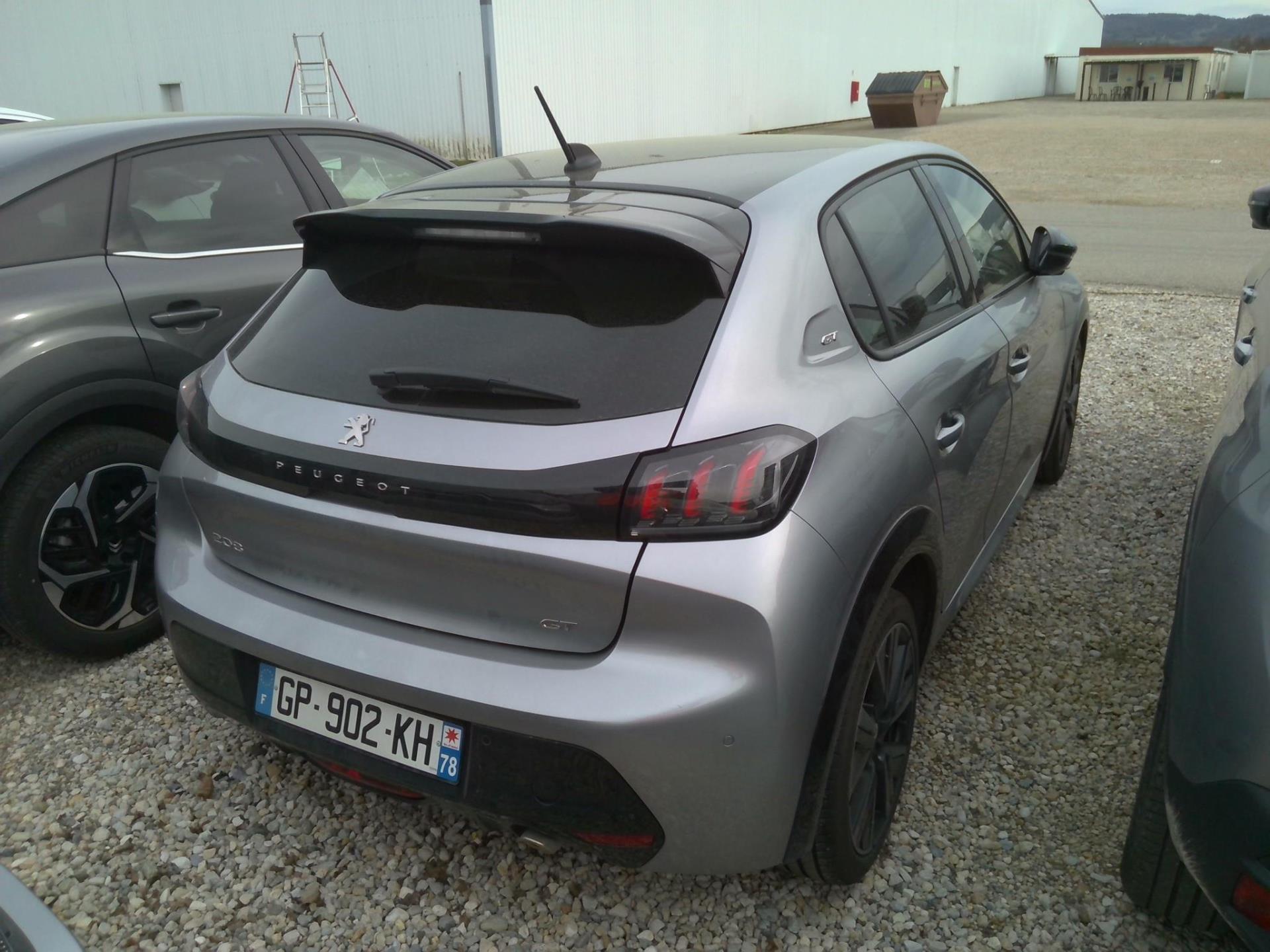 Peugeot 208 PureTech 100 S&S EAT8 GT 2023