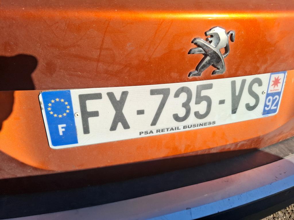 Peugeot 2008 BlueHDi 110 S&S BVM6 Active Business 2021