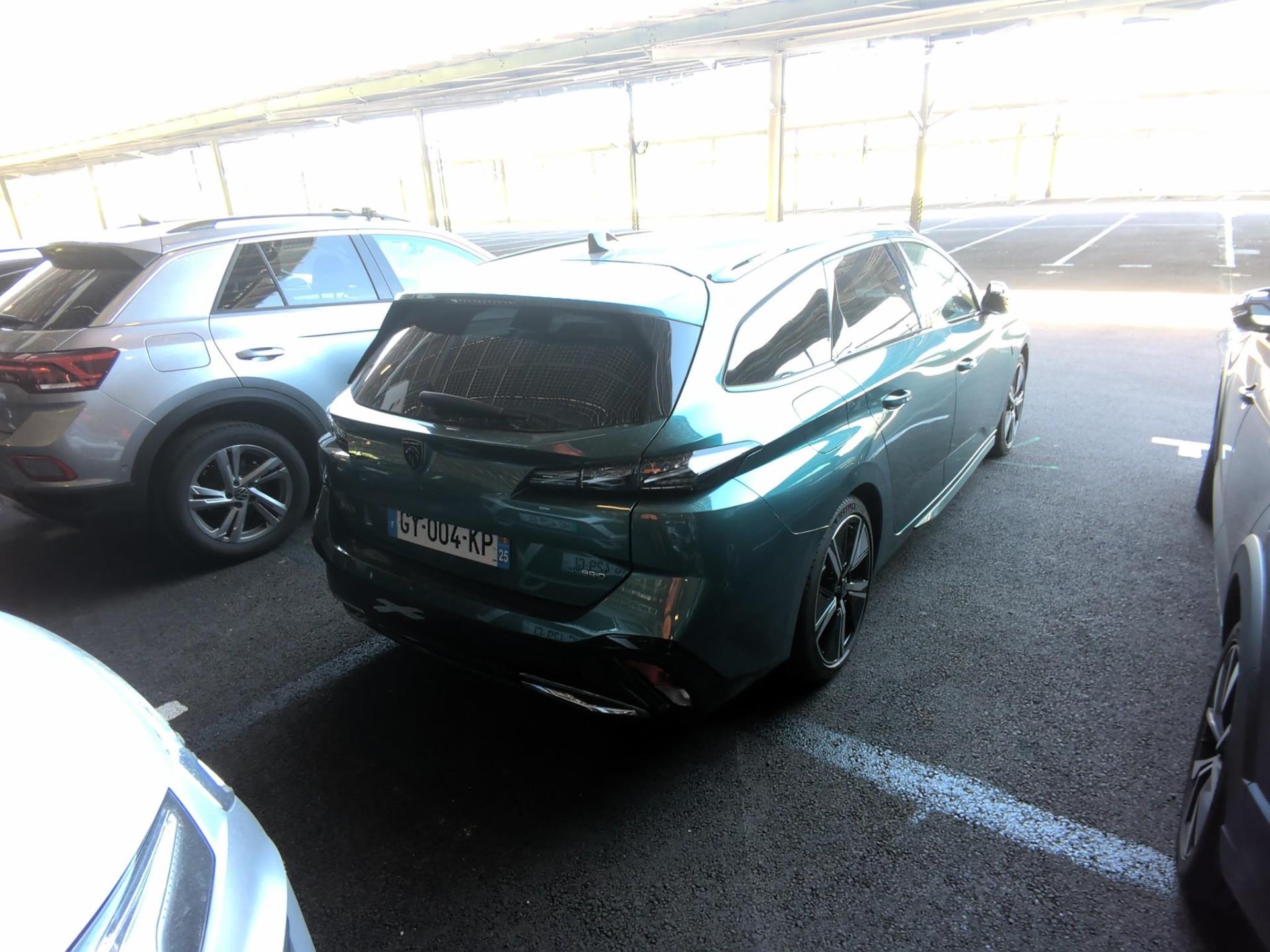 Peugeot 308 SW Plug-in Hybrid 195 ch e-DCS7 GT 2024