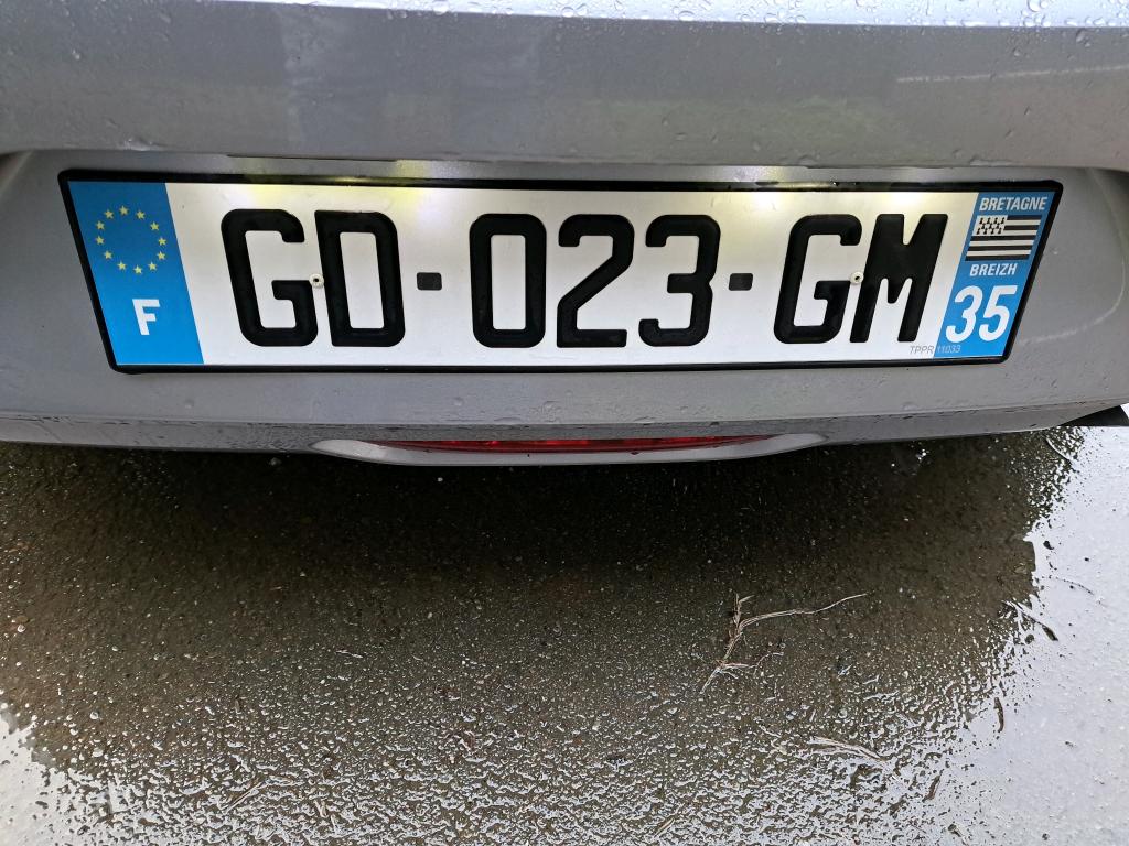 Opel CORSA F 