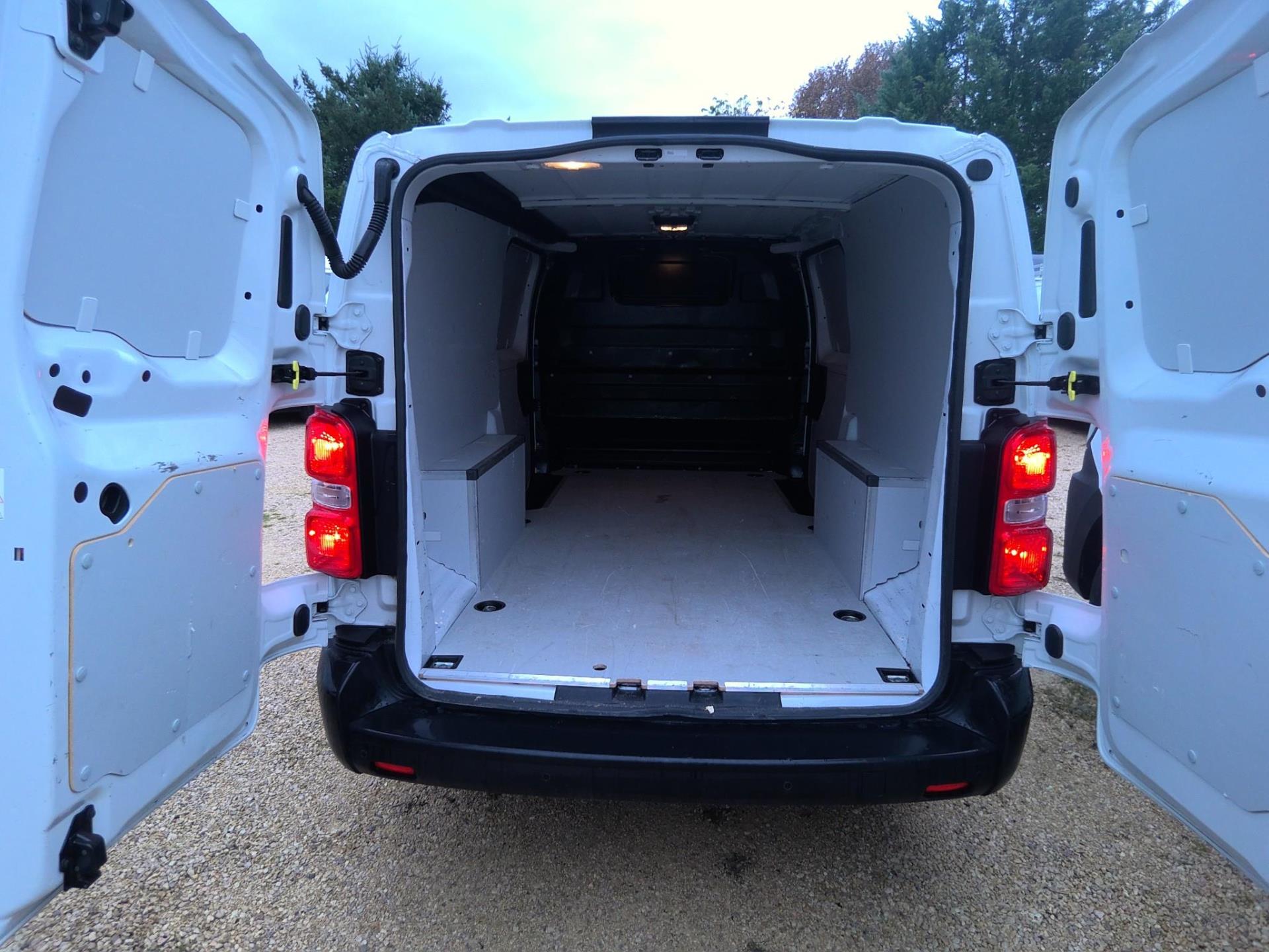 Citroen JUMPY FGN XL BLUEHDI 100 S&S BVM6 2023