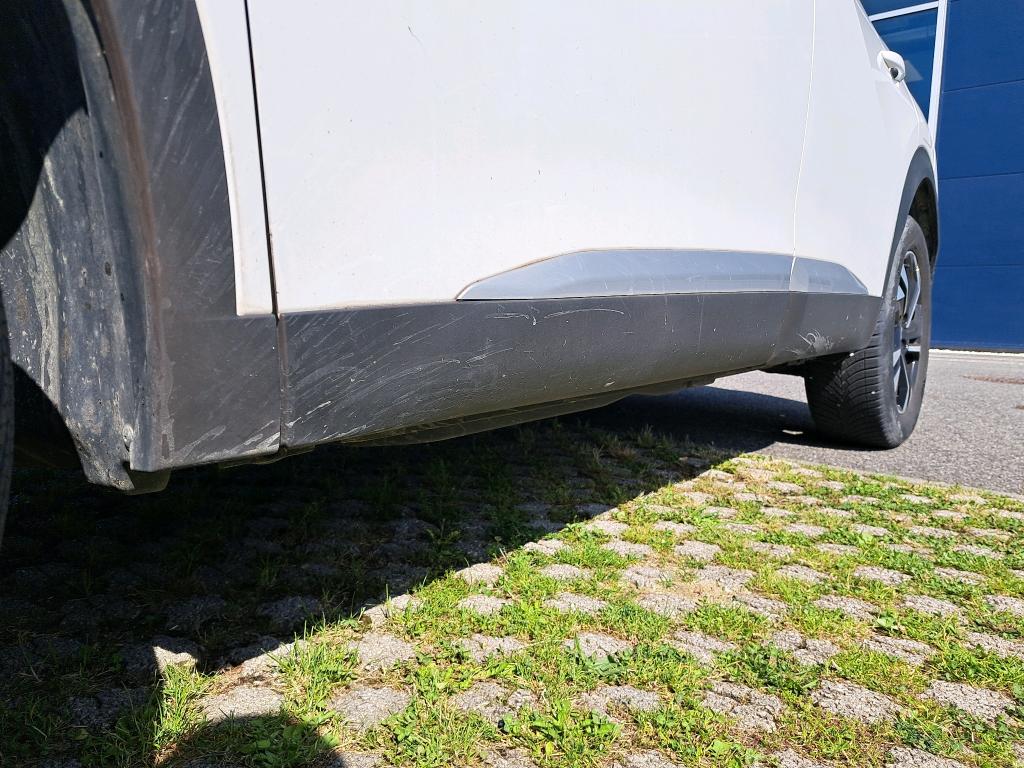 Peugeot 2008 PureTech 155 S&S EAT8 GT 2022
