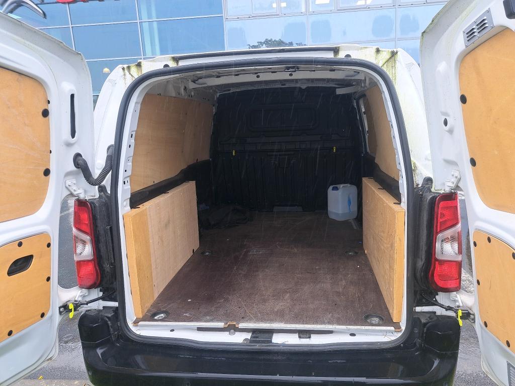 Citroen BERLINGO VAN XL 950 BLUEHDI 100 S&S BVM5 CLUB 2021