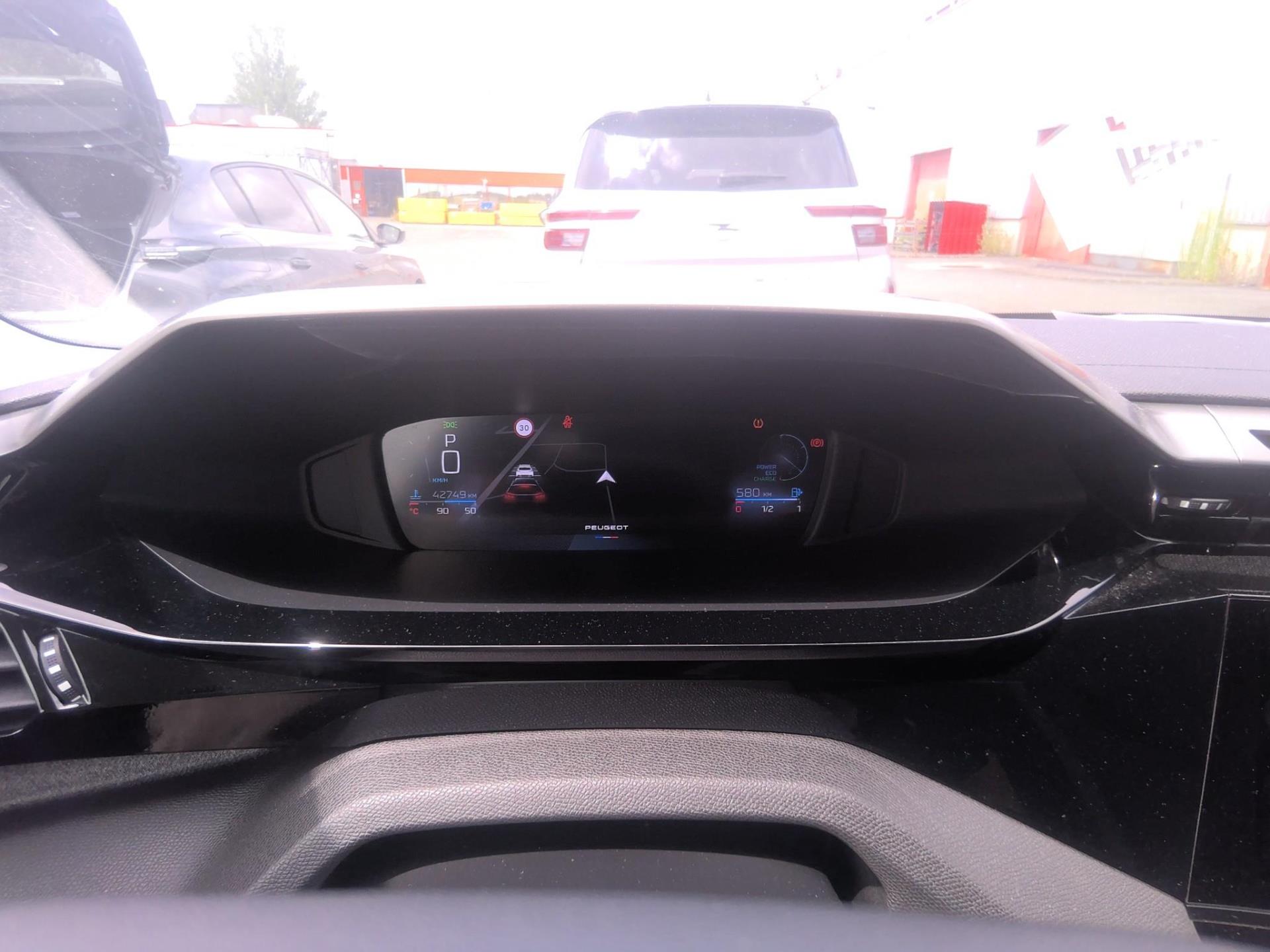Peugeot 308 SW Hybrid 145 e-DCS6 Allure 2025