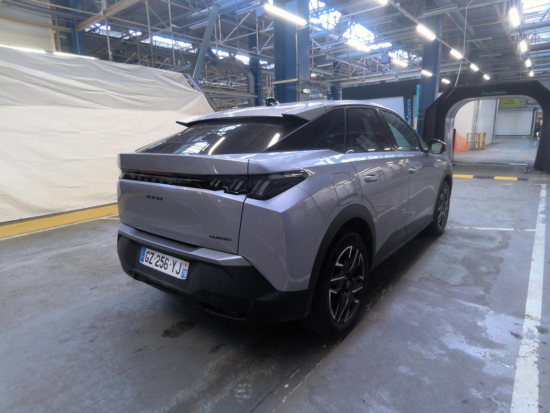 Peugeot 3008 Hybrid 136 e-DCS6 Allure 2024