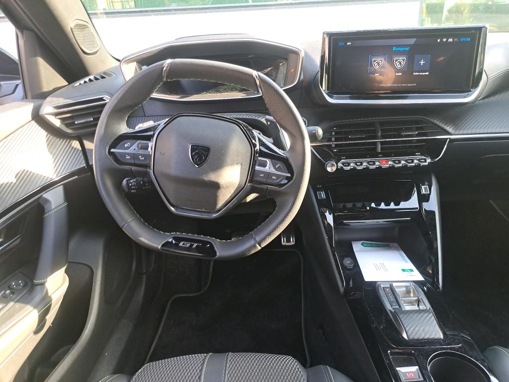 Peugeot 2008 Hybrid 136 e-DCS6 GT 2025