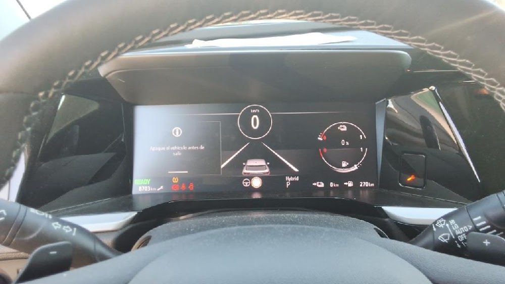 Foto Opel Grandland PHEV 3