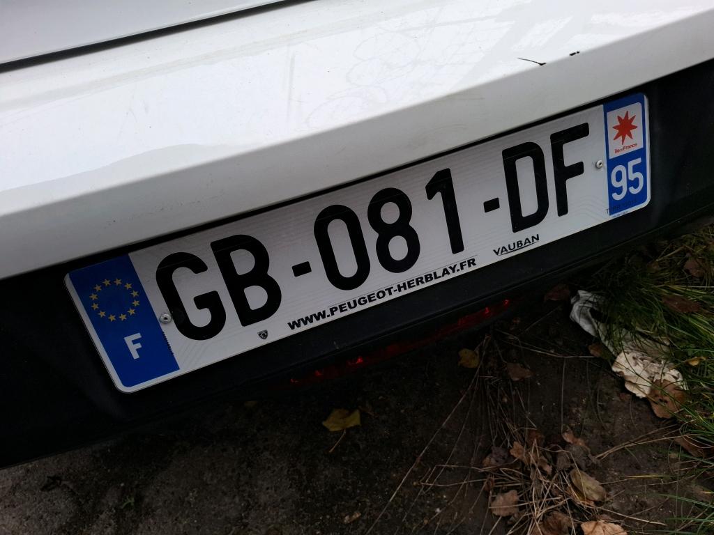 Peugeot 208 BlueHDi 100 S&S BVM6 Active 2021