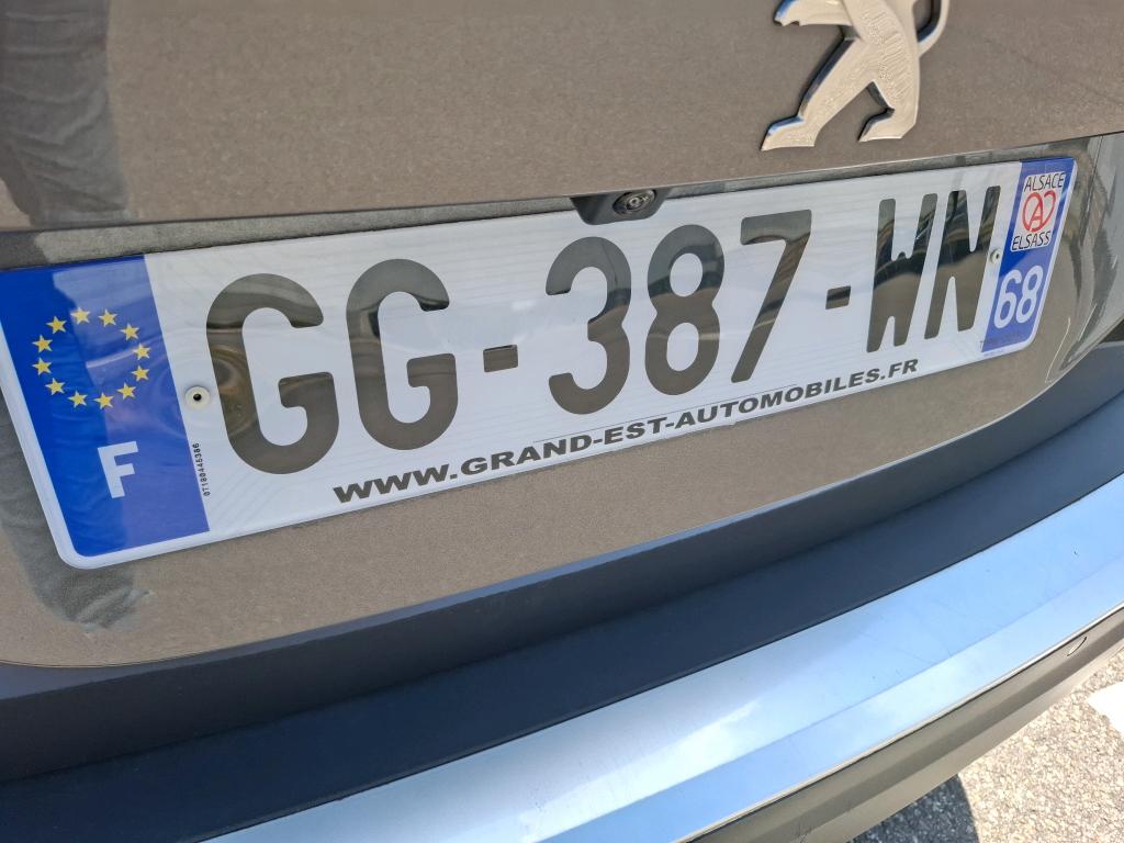 Peugeot 2008 PureTech 130 S&S EAT8 GT 2022