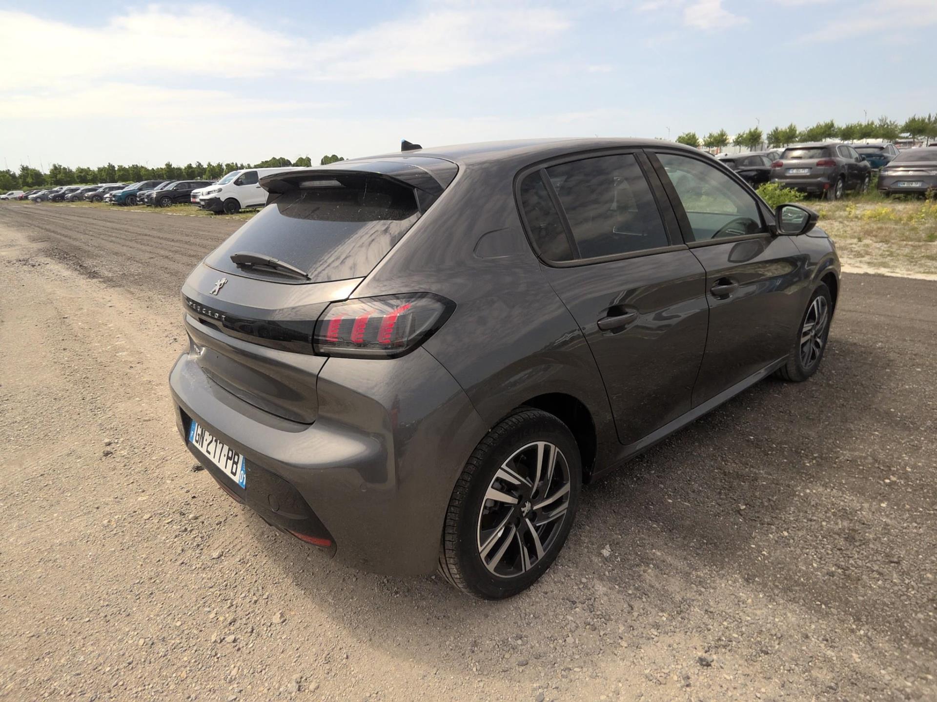 Peugeot 208 BlueHDi 100 S&S BVM6 Allure 2023