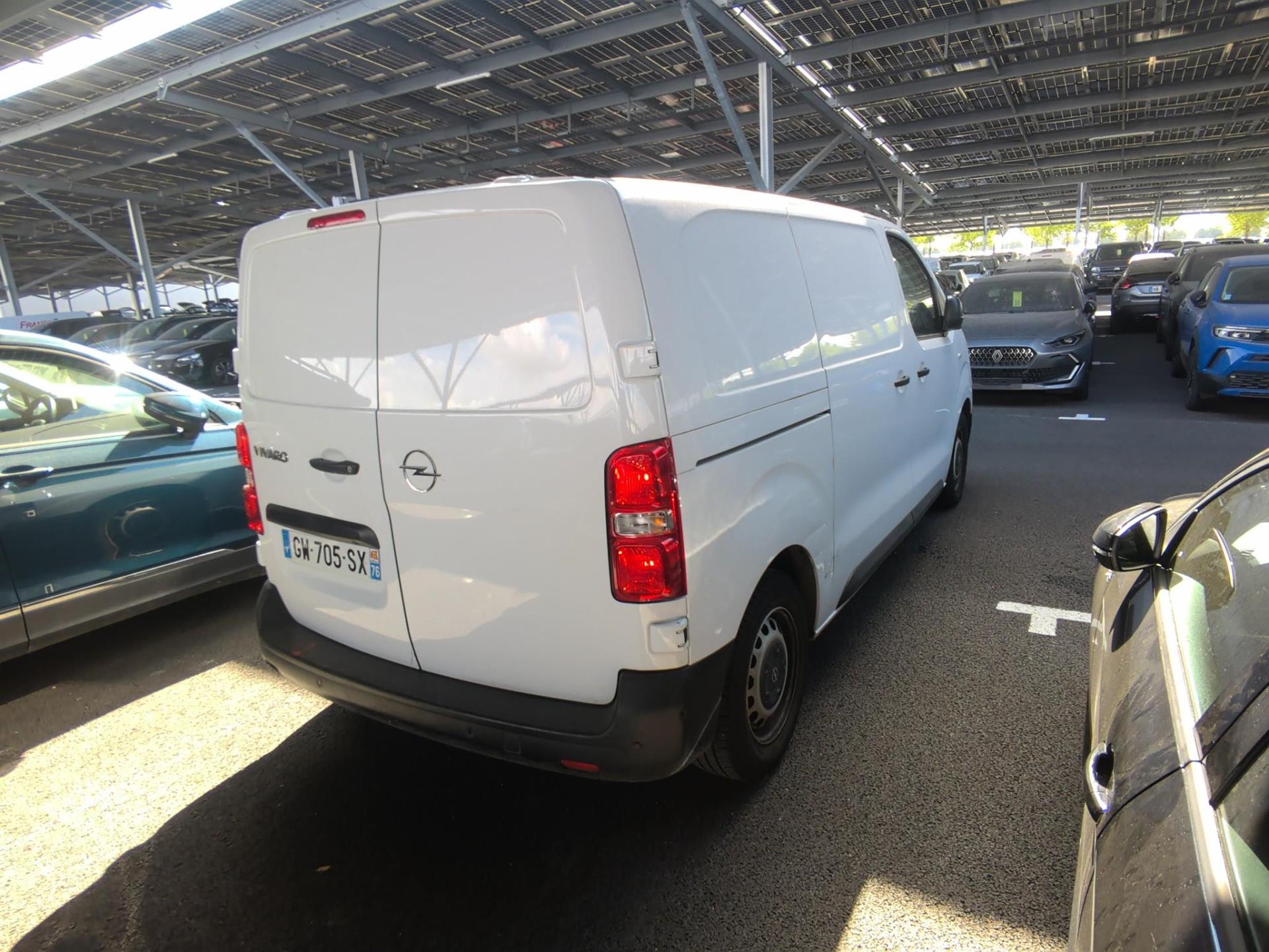 Opel VIVARO FGN TAILLE M BLUEHDI 120 S&S BVM6 2024