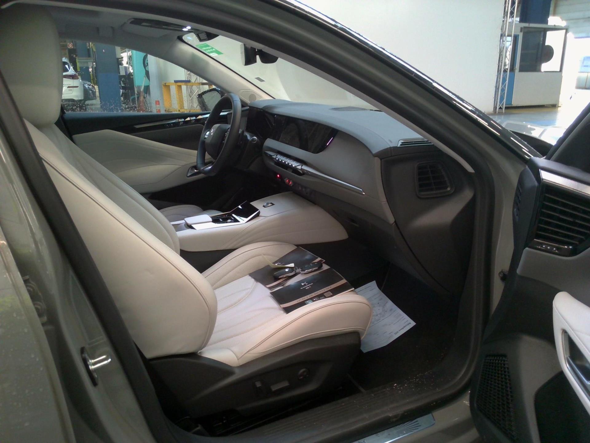 DS DS 4 Hybride E-Tense 225 EAT8 Esprit de Voyage 2023