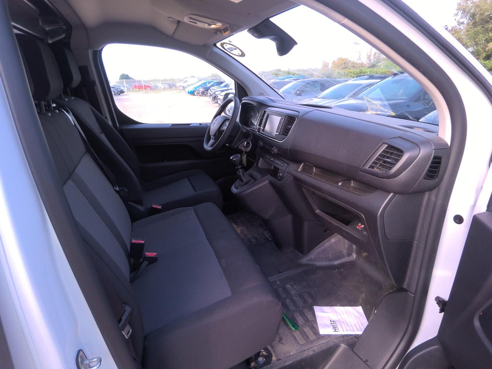 Opel VIVARO FGN TAILLE M BLUEHDI 120 S&S BVM6  2023