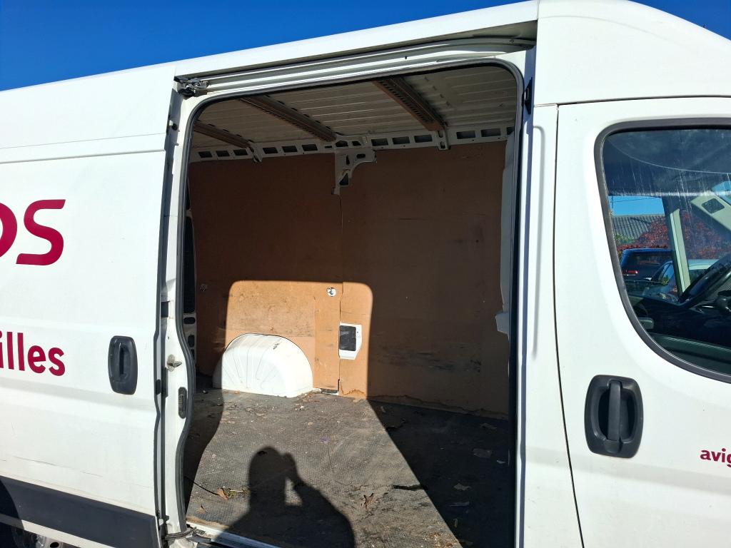 Peugeot BOXER TOLE 335 L2H2 BLUEHDI 165 S&S ASPHALT 2020
