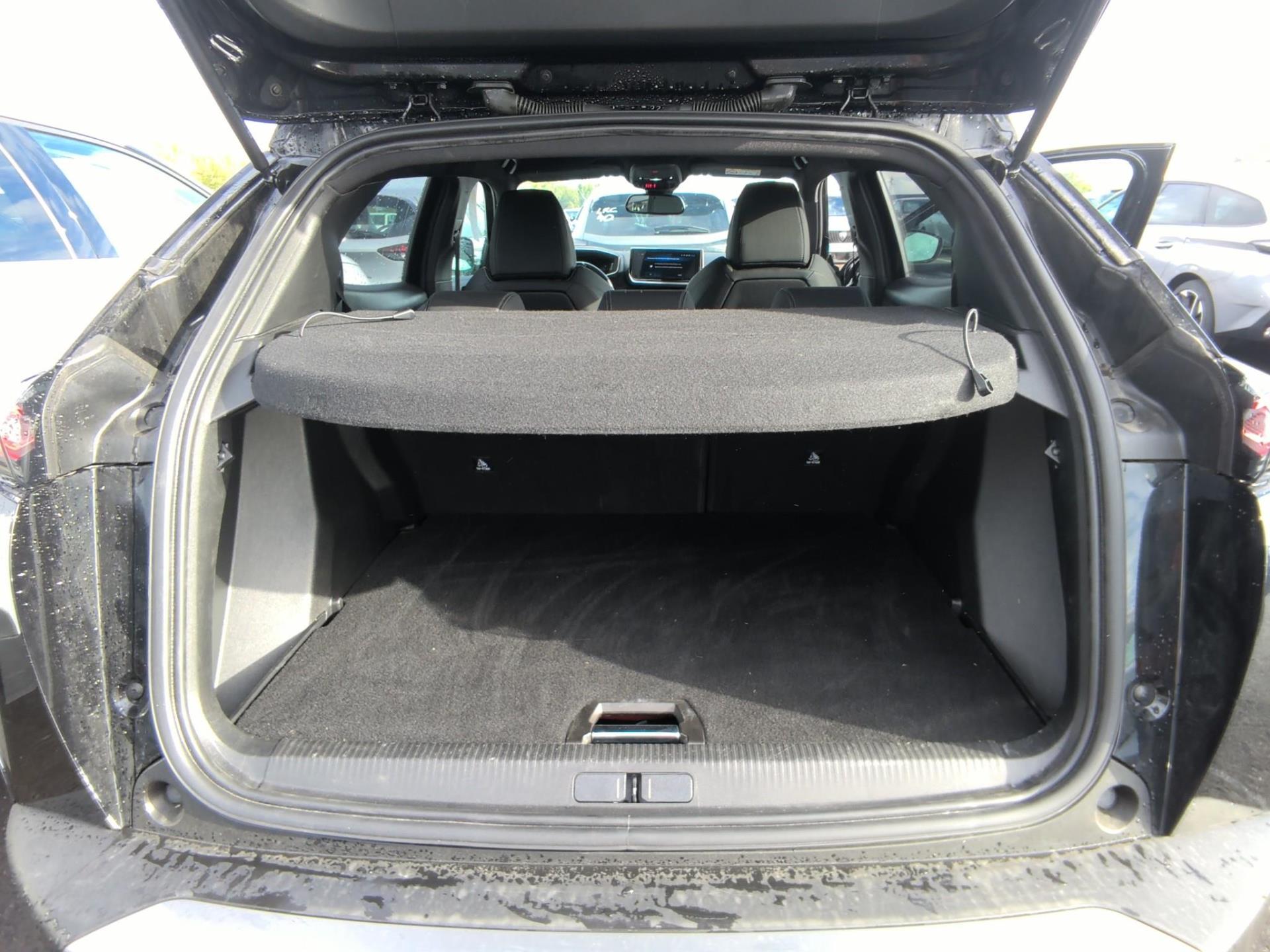 Peugeot 2008 Electrique 156 ch 54 kWh GT 2025