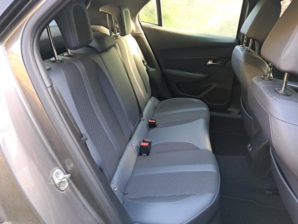 Peugeot 2008 BlueHDi 130 S&S EAT8 Allure 2020