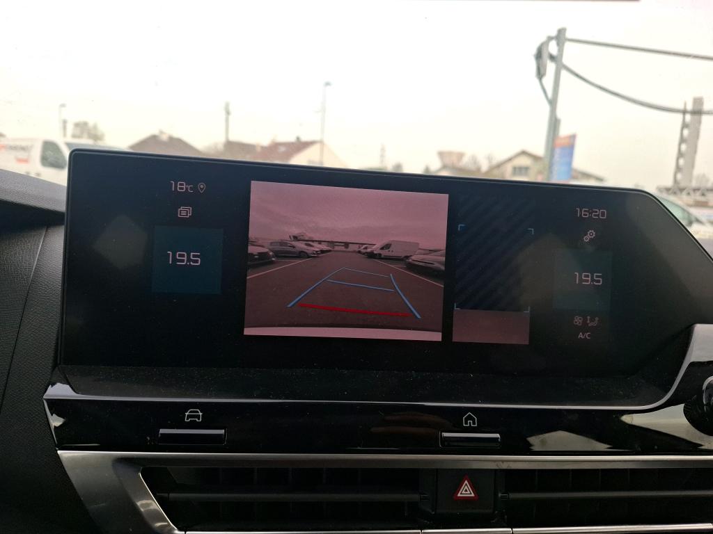 Citroen C4 SOCIETE BLUEHDI 130 S&S EAT8 FEEL NAV BUSINESS R 2022