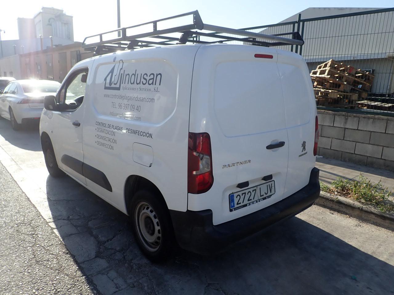 Peugeot Partner Nuevo Partner Pro Standard 600kg BlueHDi 75 S&S 5 Vel. MAN ( . )