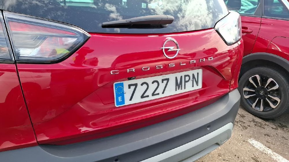 Opel CrossLand Crossland Elegance Pack 1.2 GAS MT6 S/S 110cv (81Kw)