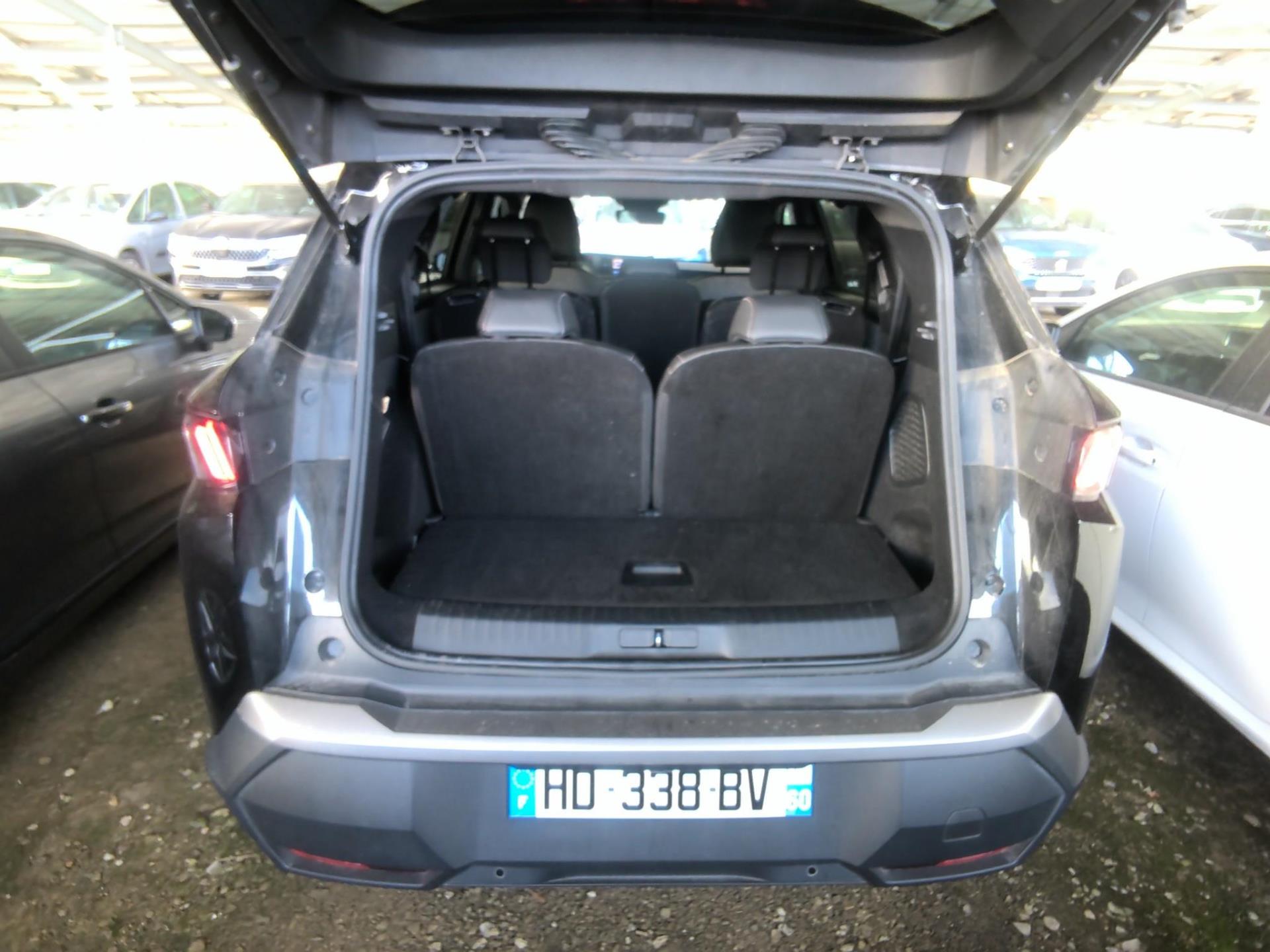 Peugeot 5008 Hybrid 145 ch e-DCS6 Allure 2025