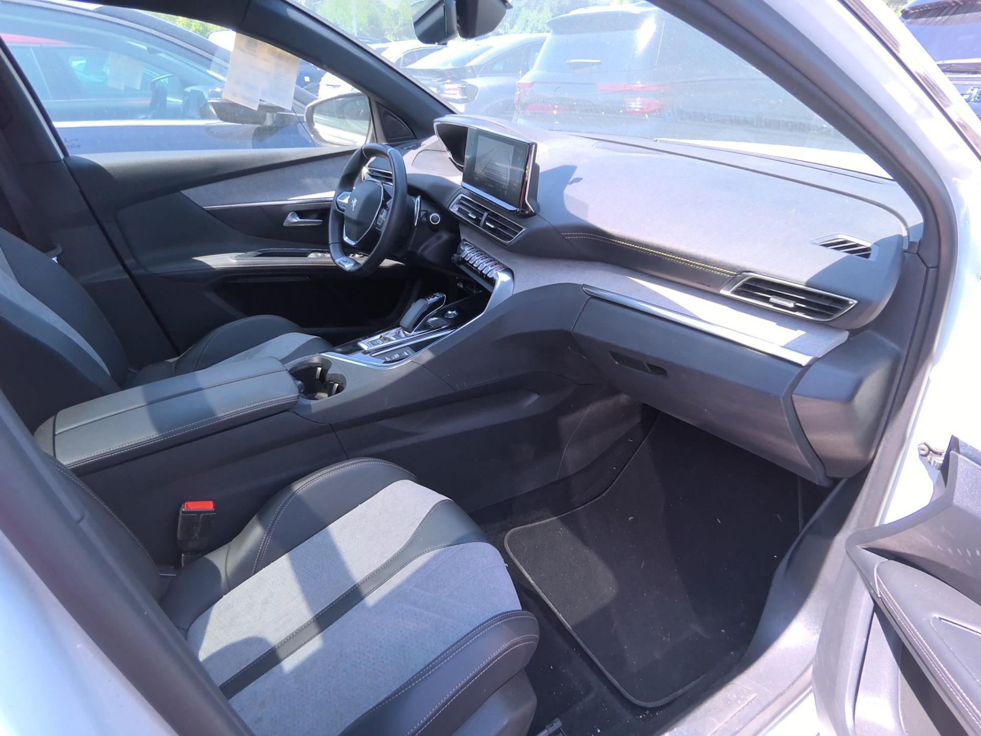 Peugeot 3008 Hybrid 225 e-EAT8 GT 2020