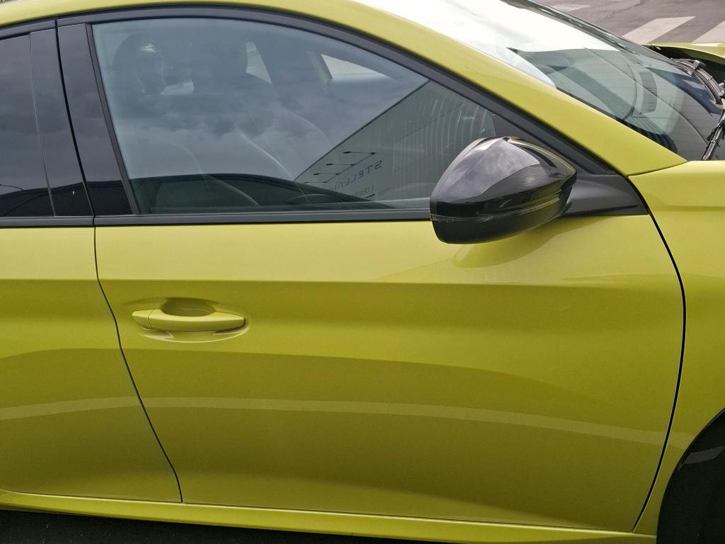 Peugeot 208 Hybrid 110 e-DCS6 GT 2025