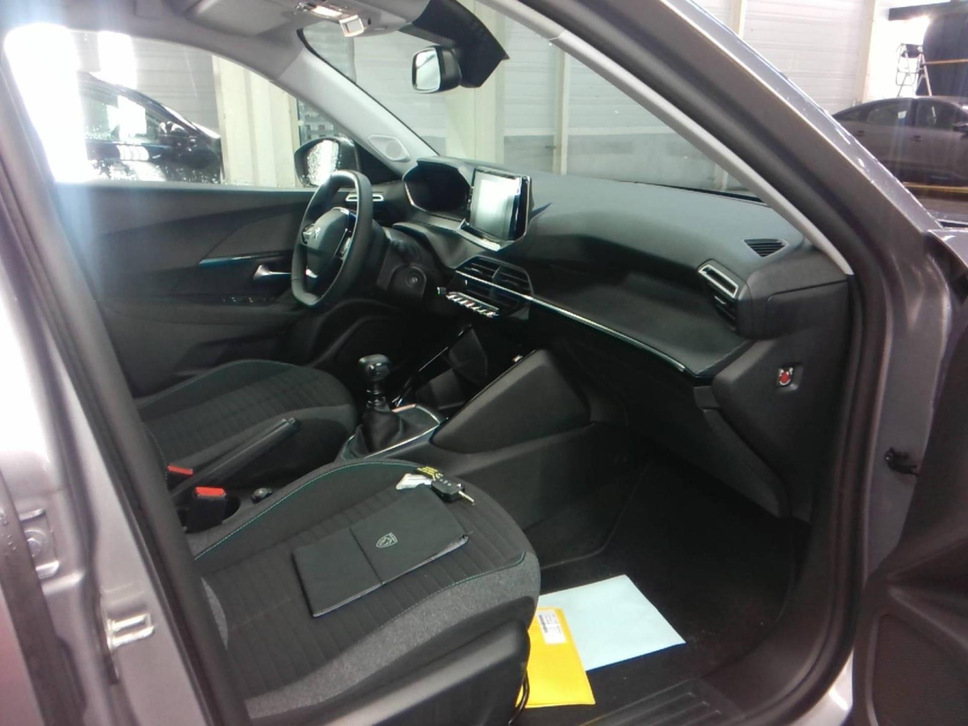 Peugeot 2008 PureTech 130 S&S BVM6 Style 2022