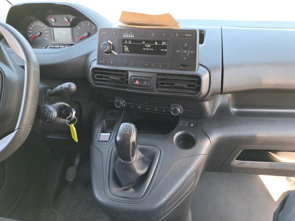 Peugeot PARTNER FOURGON STANDARD 650 KG BLUEHDI 100 S&S BVM5 PREMIUM 2020