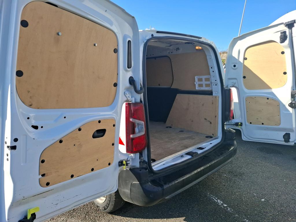 Peugeot PARTNER FOURGON STANDARD 650 KG BLUEHDI 75 BVM5 PREMIUM 2021