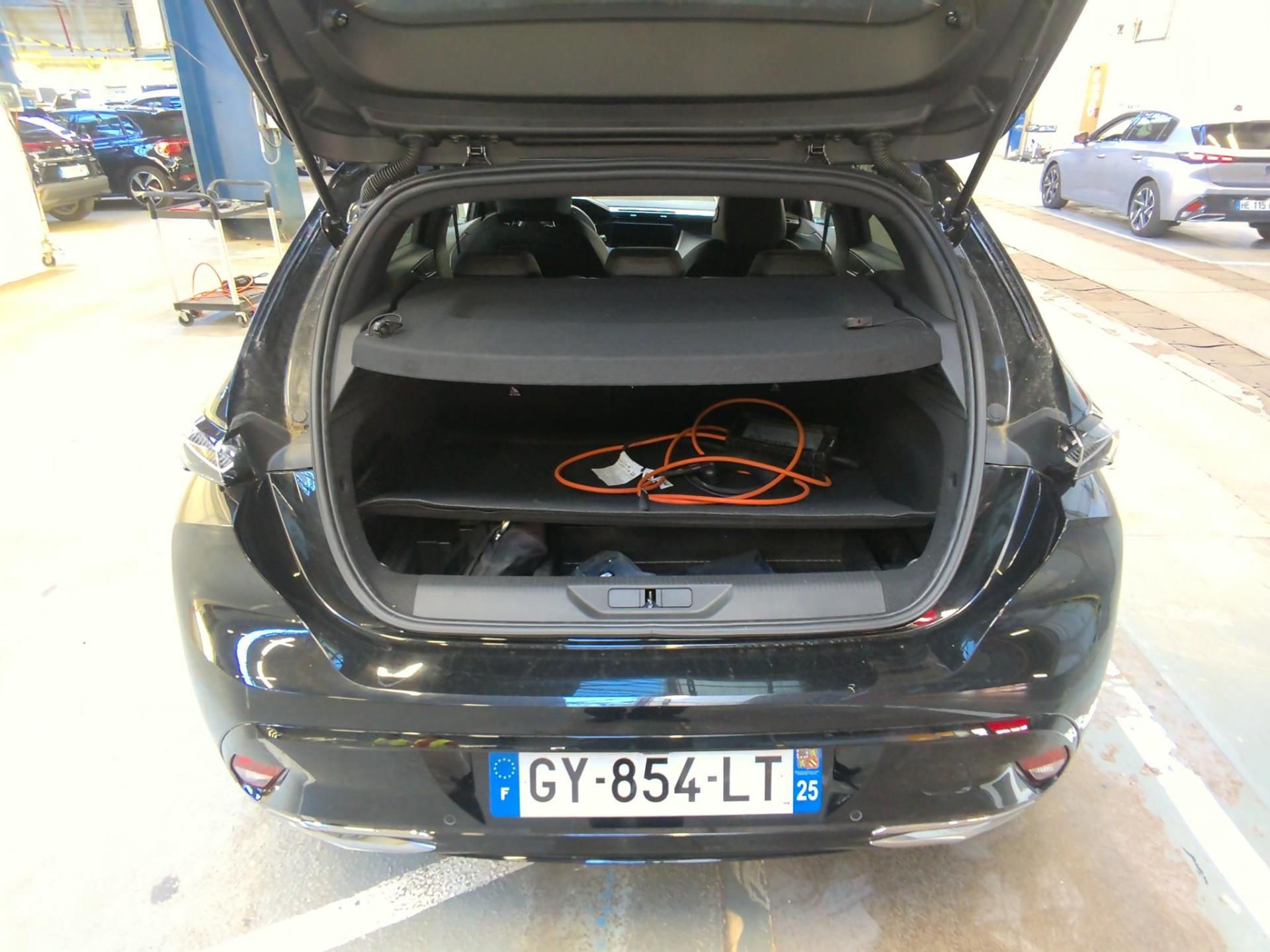 Peugeot 308 Plug-in Hybrid 195 ch e-DCS7 GT 2024