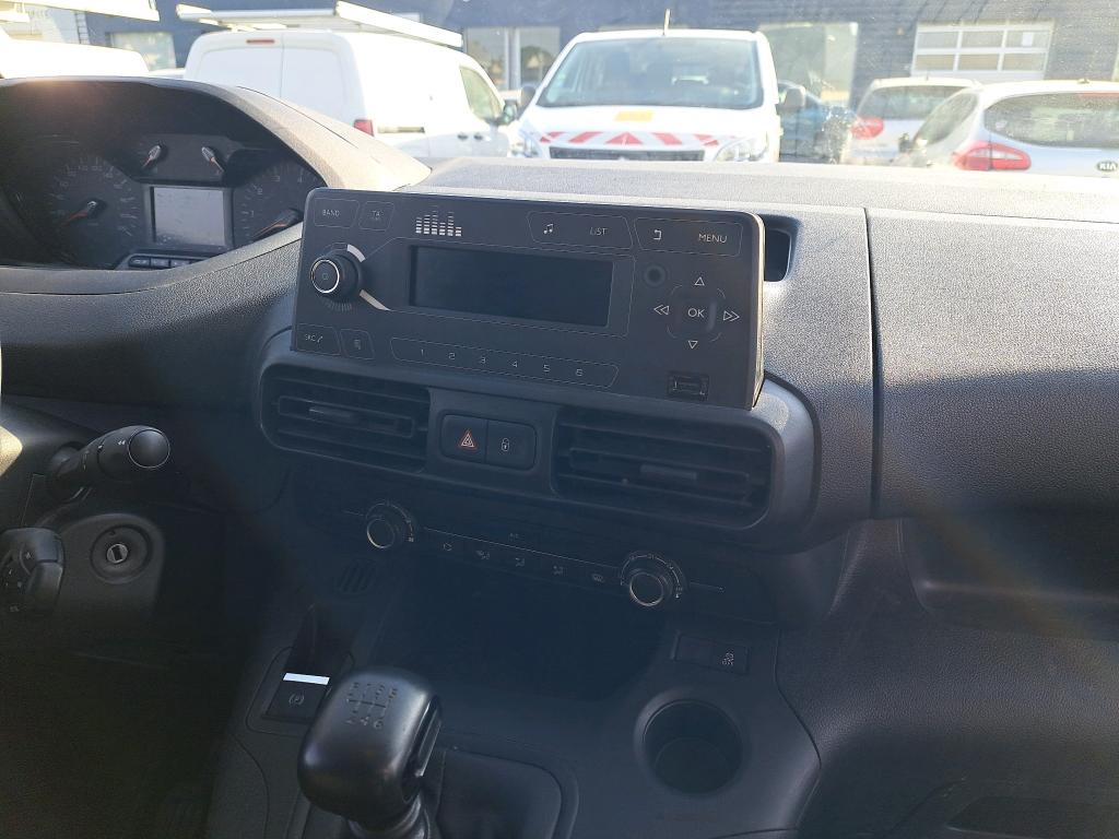 Peugeot PARTNER FOURGON STANDARD 650 KG PURETECH 110 S&S BVM6 PREMIUM 2022