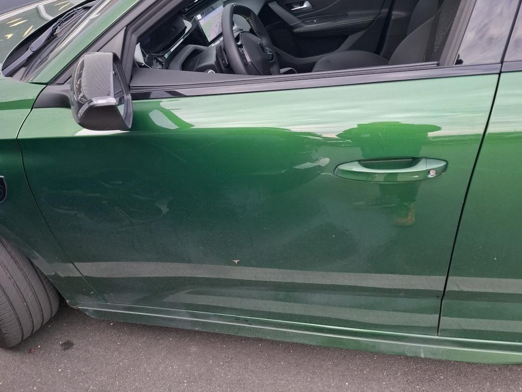 Peugeot 308 Hybrid 136 e-DCS6 GT 2024