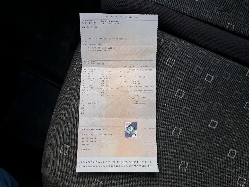 Peugeot PARTNER FOURGON STANDARD 650 KG BLUEHDI 100 S&S BVM5 PREMIUM 2020