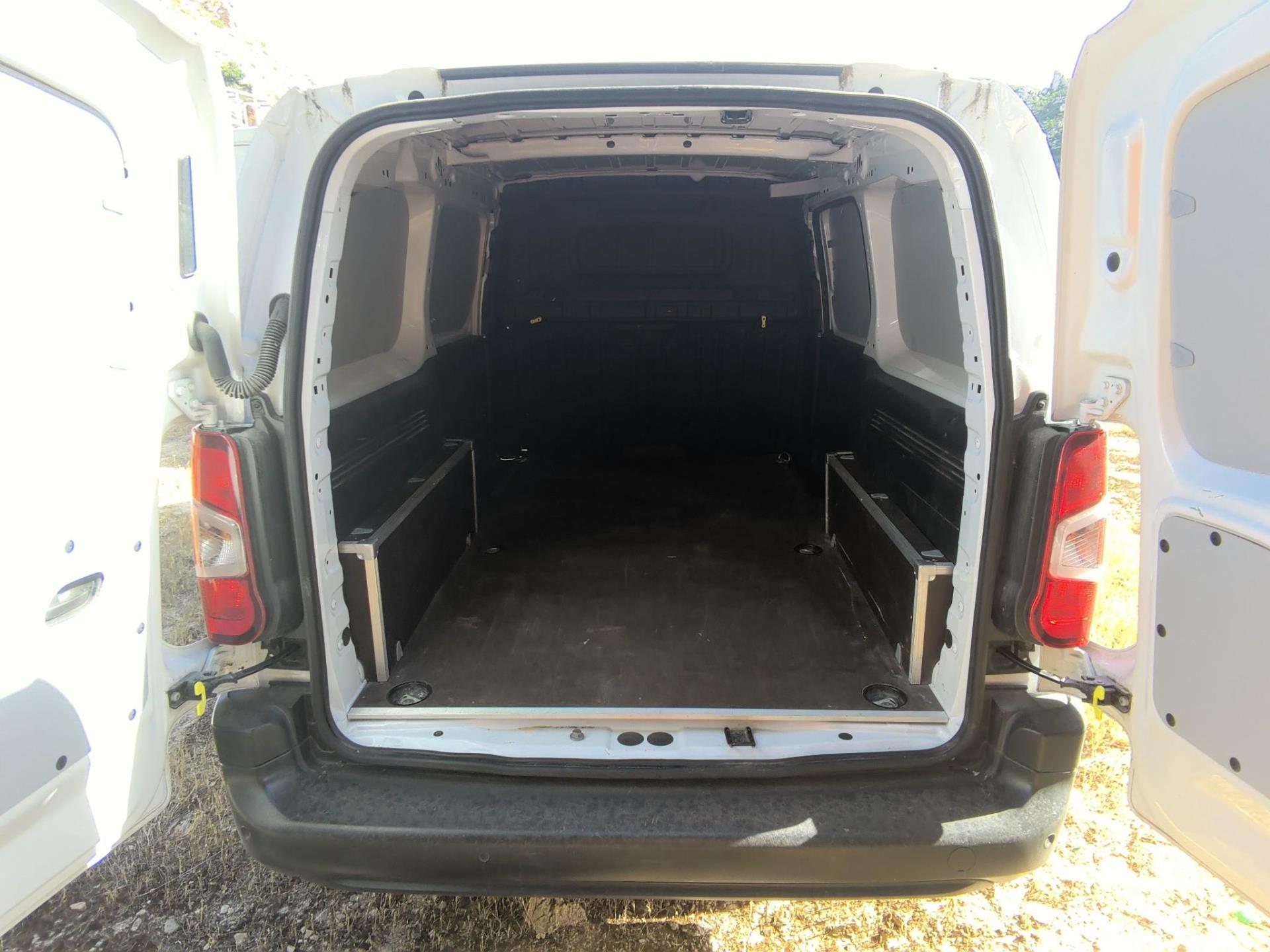 Citroen BERLINGO VAN TAILLE XL 950KG BLUEHDI 100 S&S BVM6  2024