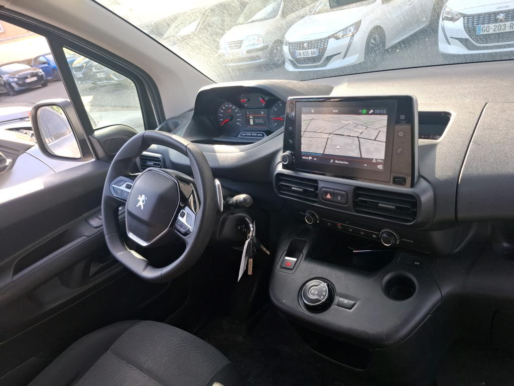 Peugeot PARTNER FOURGON STANDARD 650 KG BLUEHDI 130 S&S EAT8 ASPHALT 2020