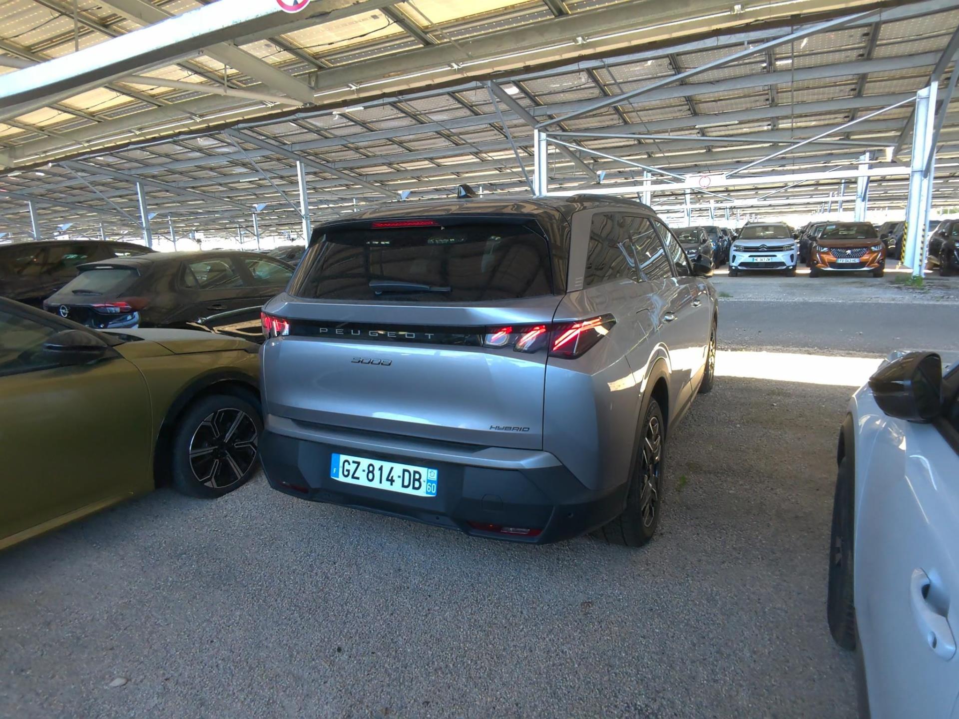 Peugeot 5008 Hybrid 136 e-DCS6 GT 2024